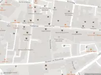 Brandweer met gepaste spoed naar de Gasthuissteeg in Noordwijk vanwege een liftopsluiting