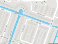 Brandweer met grote spoed naar de Dietrich Bonhoeffervaart in Haarlem vanwege afhijsen patient