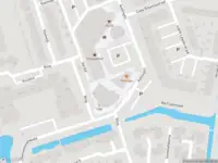 Ambulance met gepaste spoed naar de Louwersplein in Hendrik-Ido-Ambacht