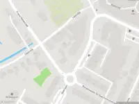 Ambulance met grote spoed naar de Geerlaan in Ridderkerk