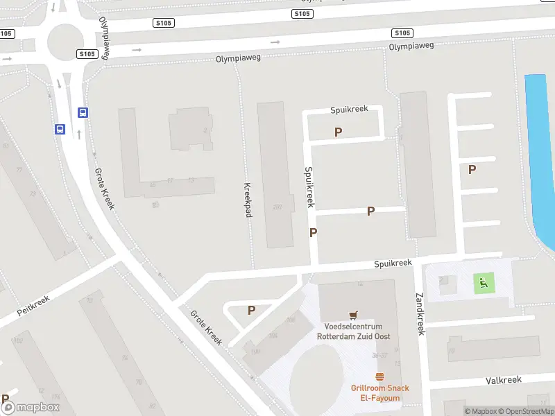 Ambulance met grote spoed naar de Spuikreek in Rotterdam