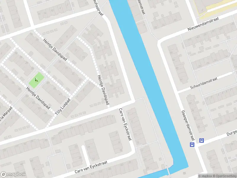 Brandweer met gepaste spoed naar de Else Mauhsstraat in Zaandam