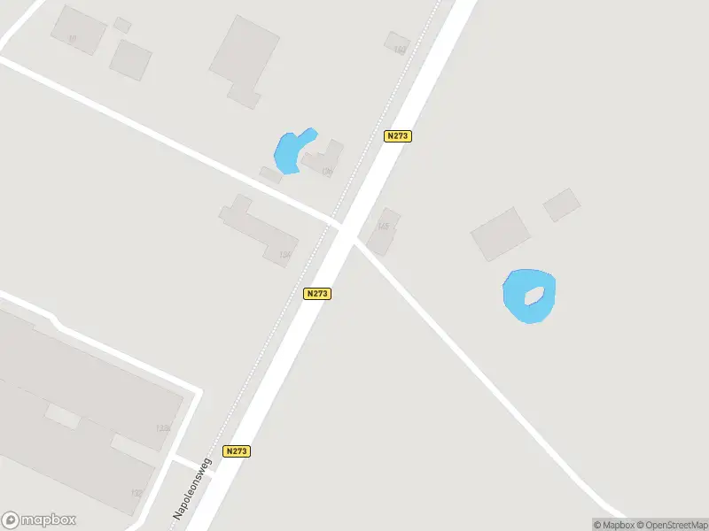 Brandweer met grote spoed naar de Napoleonsweg in Nunhem vanwege waarnemen gaslucht