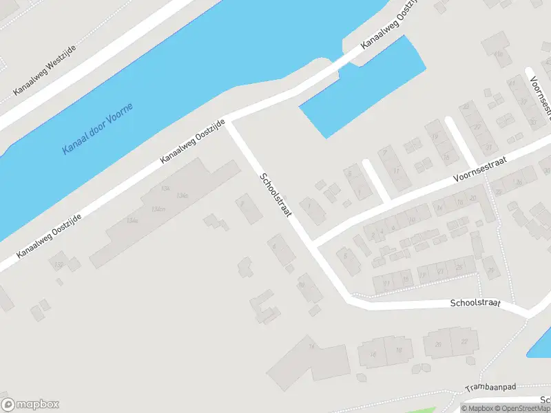 Ambulance met grote spoed naar de Schoolstraat in Hellevoetsluis