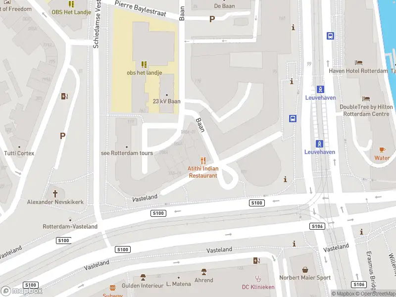 Ambulance met grote spoed naar de Vasteland in Rotterdam