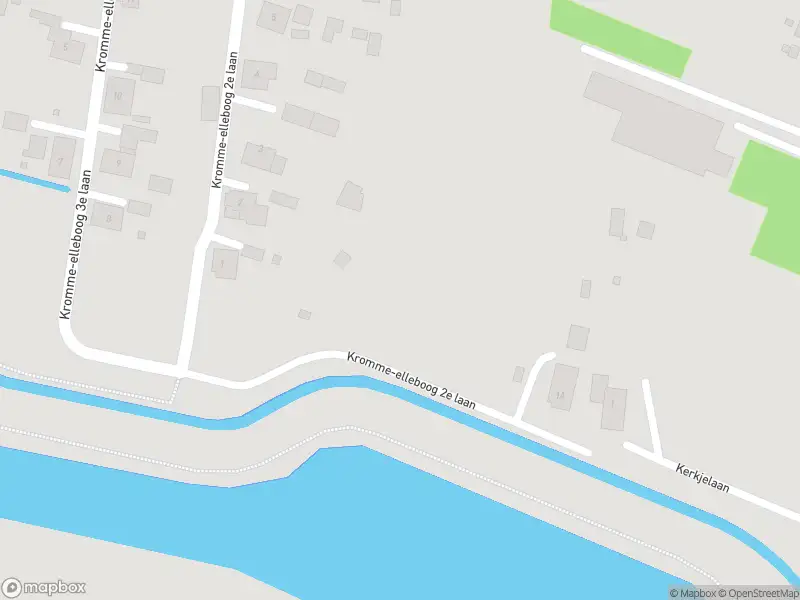 Brandweer met gepaste spoed naar de Kromme-elleboog 2e laan in Finsterwolde