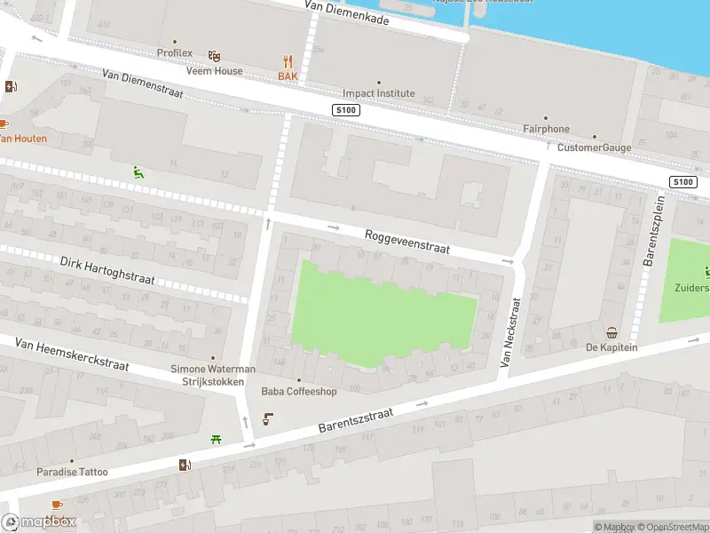 Ambulance met gepaste spoed naar de Barentszstraat in Amsterdam