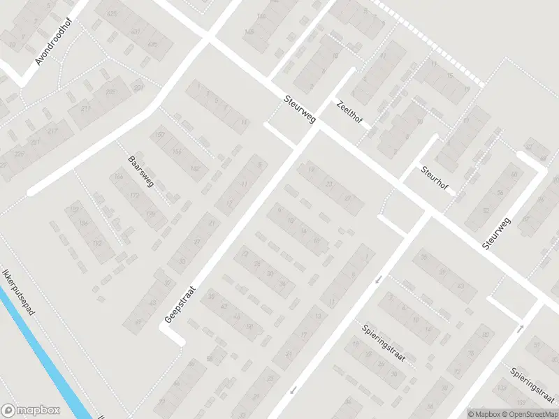 Ambulance met gepaste spoed naar de Geepstraat in Hoogvliet Rotterdam