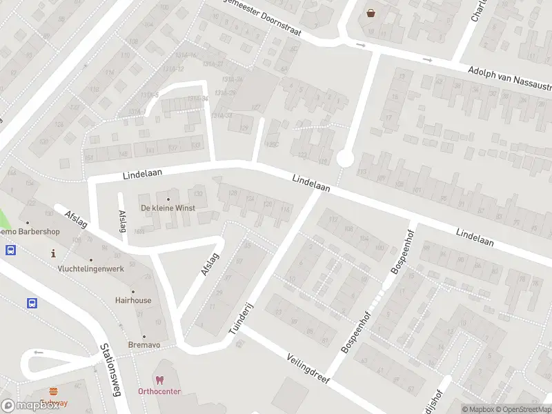 Ambulance met grote spoed naar de Passage in Zwijndrecht