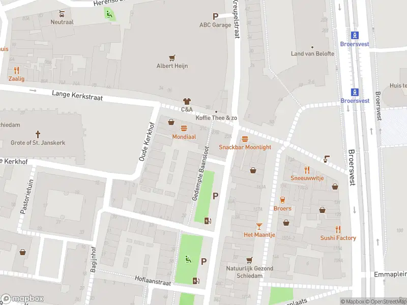 Ambulance met gepaste spoed naar de Gedempte Baansloot in Schiedam