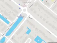 Ambulance met grote spoed naar de Molenlaan in Rotterdam