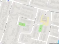 Ambulance met grote spoed naar de Van Almondestraat in Goudswaard