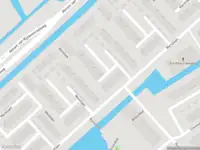 Ambulance met grote spoed naar de Merellaan in Capelle aan den IJssel