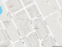 Ambulance met gepaste spoed naar de Alcorplein in Rotterdam