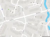 Brandweer en politie met grote spoed naar de Trosdravik in Leeuwarden vanwege grote brand