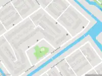 Ambulance met grote spoed naar de Gravin Catharinalaan in Leidschendam