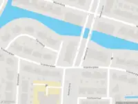 Ambulance met gepaste spoed naar de Cipreshout in Barendrecht