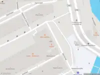 Ambulance met grote spoed naar de Zalmstraat in Rotterdam