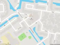 Ambulance met grote spoed naar de Penseel in Capelle aan den IJssel