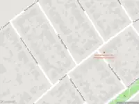 Brandweer en politie met gepaste spoed naar de Pater Regoutlaan in Reuver vanwege stankoverlast