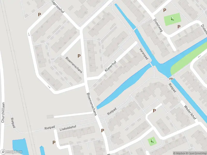 Ambulance met grote spoed naar de Klaverhof in Voorhout