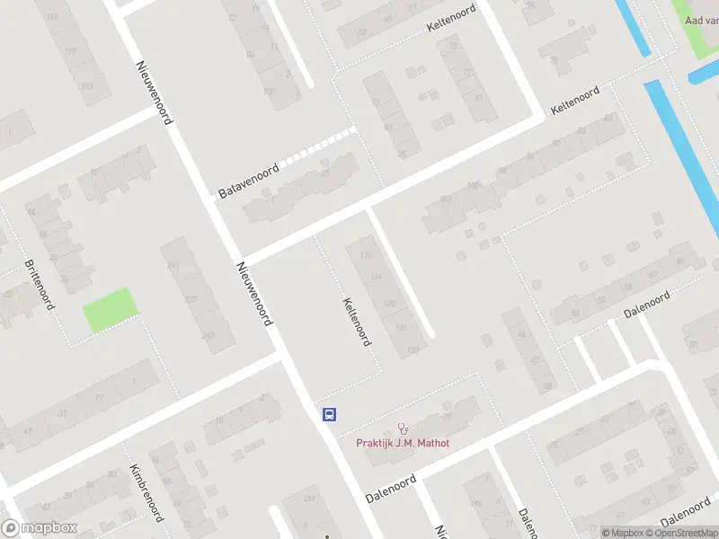 Ambulance met grote spoed naar de Nieuwenoord in Rotterdam