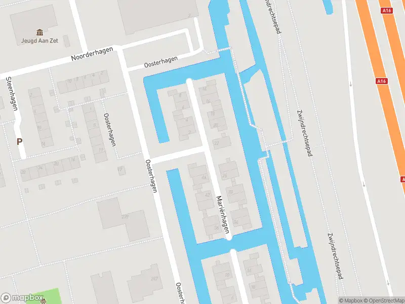 Ambulance met grote spoed naar de Mariënhagen in Rotterdam