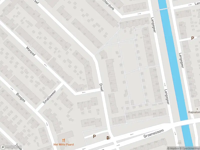 Ambulance met gepaste spoed naar de Dreef in Rotterdam