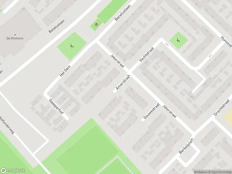 Ambulance met grote spoed naar de Amerstraat in Beverwijk