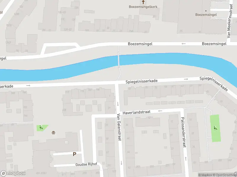 Ambulance met gepaste spoed naar de Spiegelnisserkade in Rotterdam