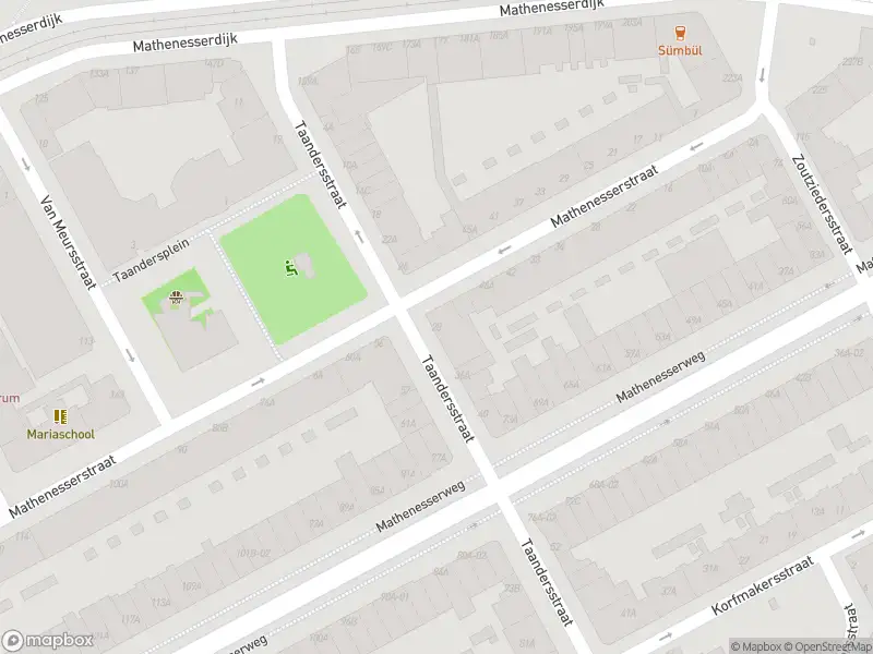 Ambulance met grote spoed naar de Taandersstraat in Rotterdam