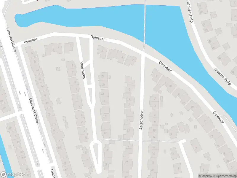 Brandweer met grote spoed naar de Parelmoerboog in Terneuzen vanwege waarnemen gaslucht