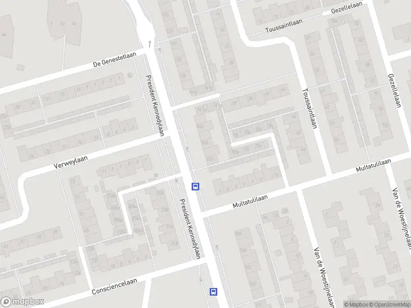 Politie met grote spoed naar de Kroevenlaan in Roosendaal vanwege letsel