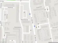 Ambulance met gepaste spoed naar de Regenboogstraat in Dordrecht