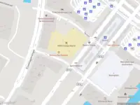 Ambulance met gepaste spoed naar de Gare du Nord in Amsterdam