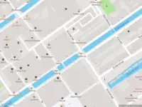 Ambulance met grote spoed naar de Gasthuislaan in Delft