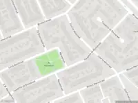 Ambulance met gepaste spoed naar de Theophile de Bockstraat in Dordrecht