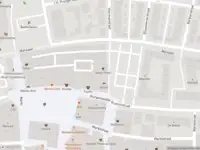 Brandweer met grote spoed naar de Van Wevelinckhovenplein in Hardenberg vanwege stankoverlast