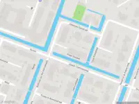 Ambulance met grote spoed naar de Pieter Cortpad in Middenbeemster