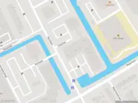 Ambulance met gepaste spoed naar de Kerklaan in Capelle aan den IJssel