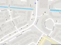 Ambulance met gepaste spoed naar de Zoomwijcklaan in Oud-Beijerland