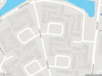 Ambulance met gepaste spoed naar de Broekerhavenplantsoen in Volendam