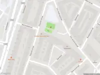 Ambulance met grote spoed naar de Oleanderplein in Rotterdam