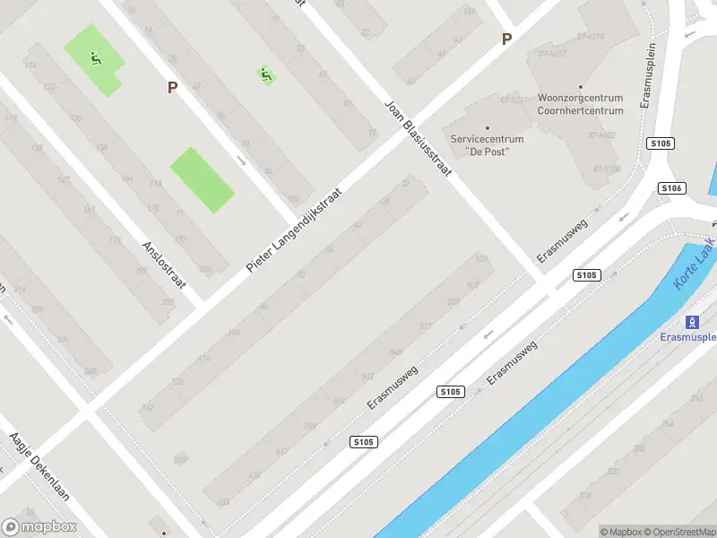 Brandweer met gepaste spoed naar de Erasmusplein in 's-Gravenhage vanwege een liftopsluiting