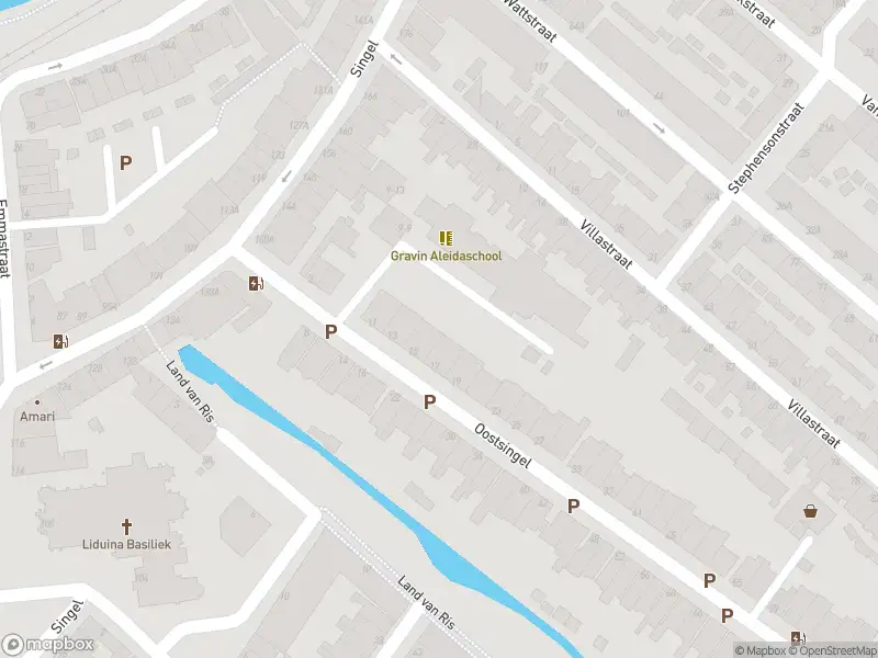 Ambulance met grote spoed naar de Oostsingel in Schiedam