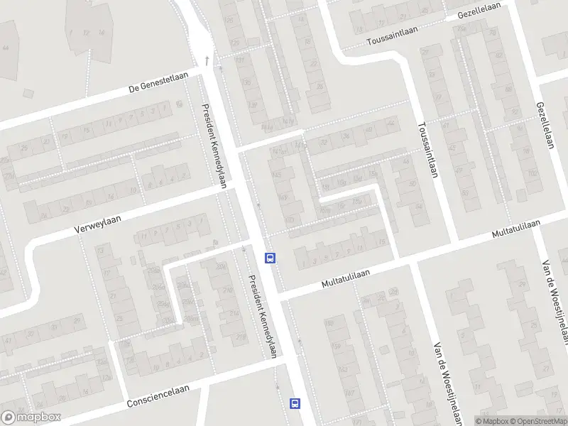 Politie met grote spoed naar de President Kennedylaan in Roosendaal vanwege letsel