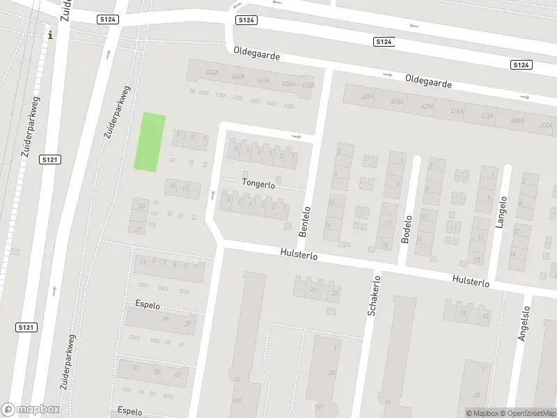 Ambulance met grote spoed naar de Tongerlo in Rotterdam