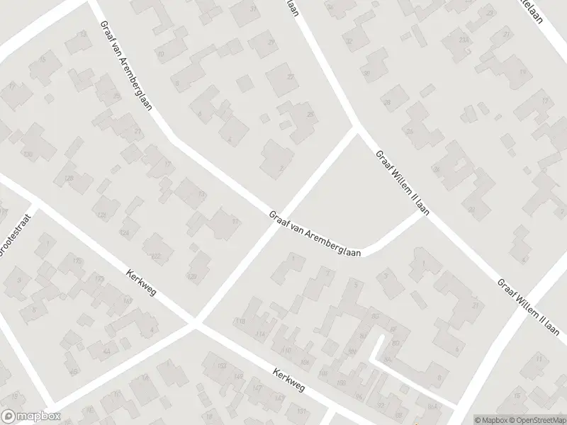 Ambulance met grote spoed naar de Graaf van Aremberglaan in Heemskerk