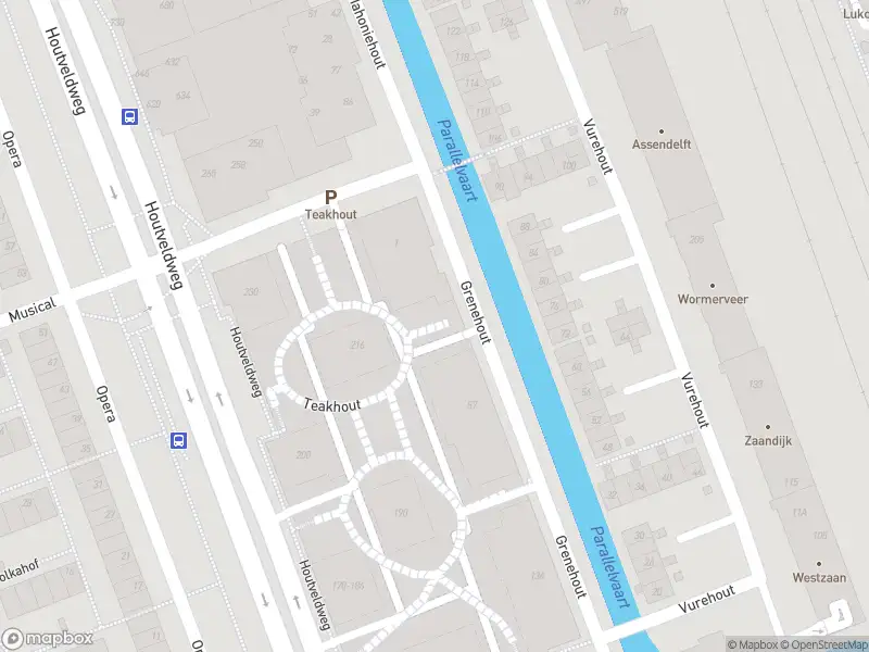 Ambulance met grote spoed naar de Teakhout in Zaandam