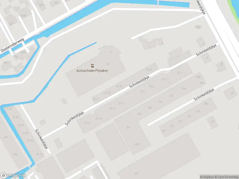 Ambulance met grote spoed naar de Schinkeldijkje in Aalsmeer